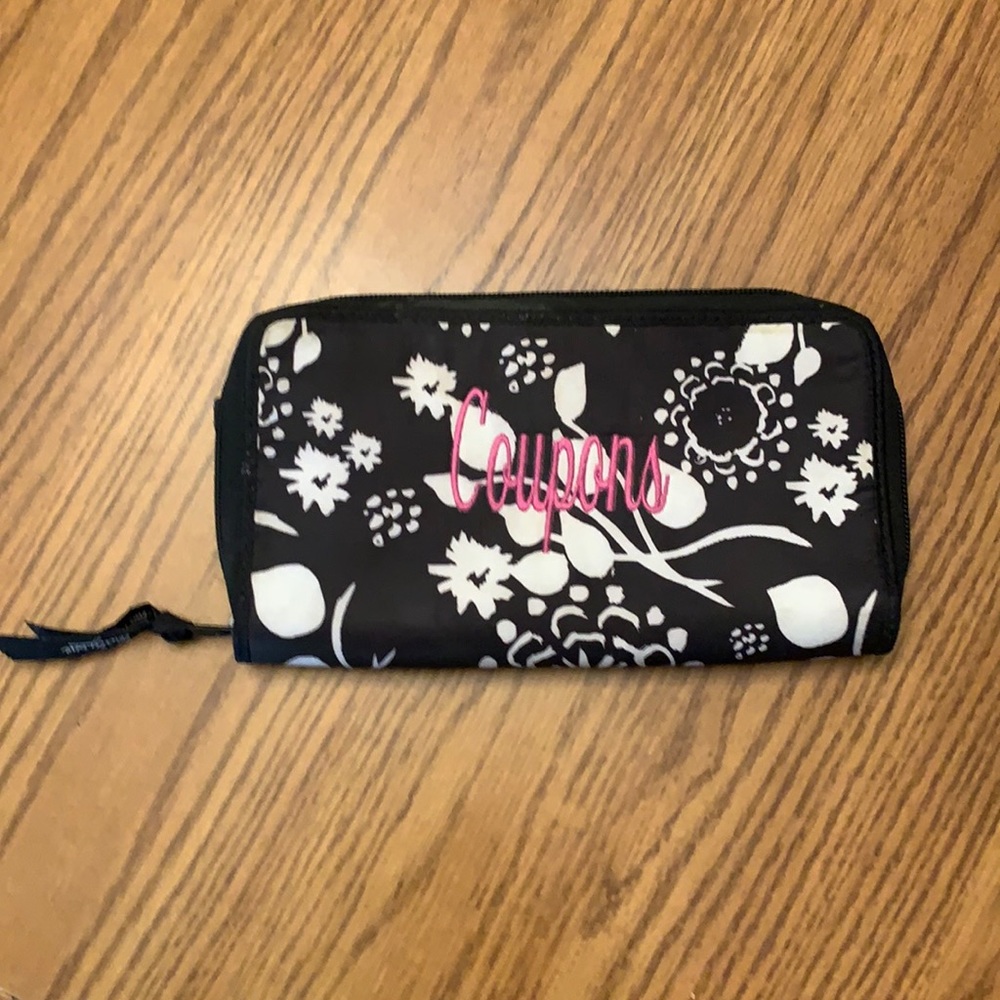 Thirty one coupon clutch